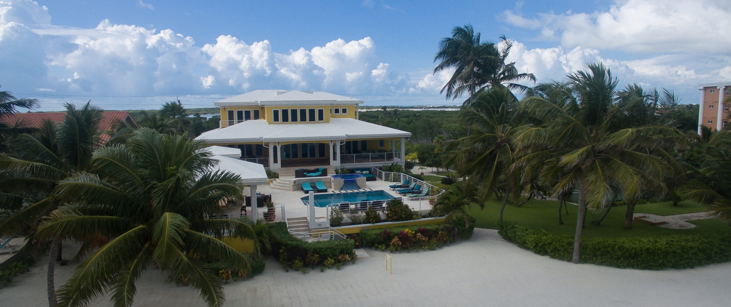 Wataview - Luxury Vacation Rental | San Pedro Ambergris Caye Belize